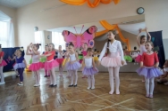 Pokaz taneczny filia GOK w Bierach